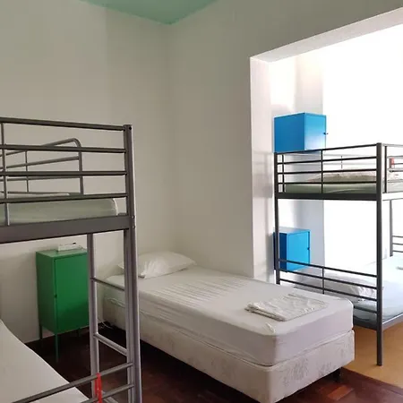 S. Jose Hostel