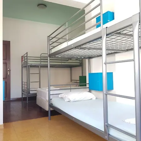 Hostel S. Jose Portimao