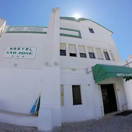 S. José * Portimão